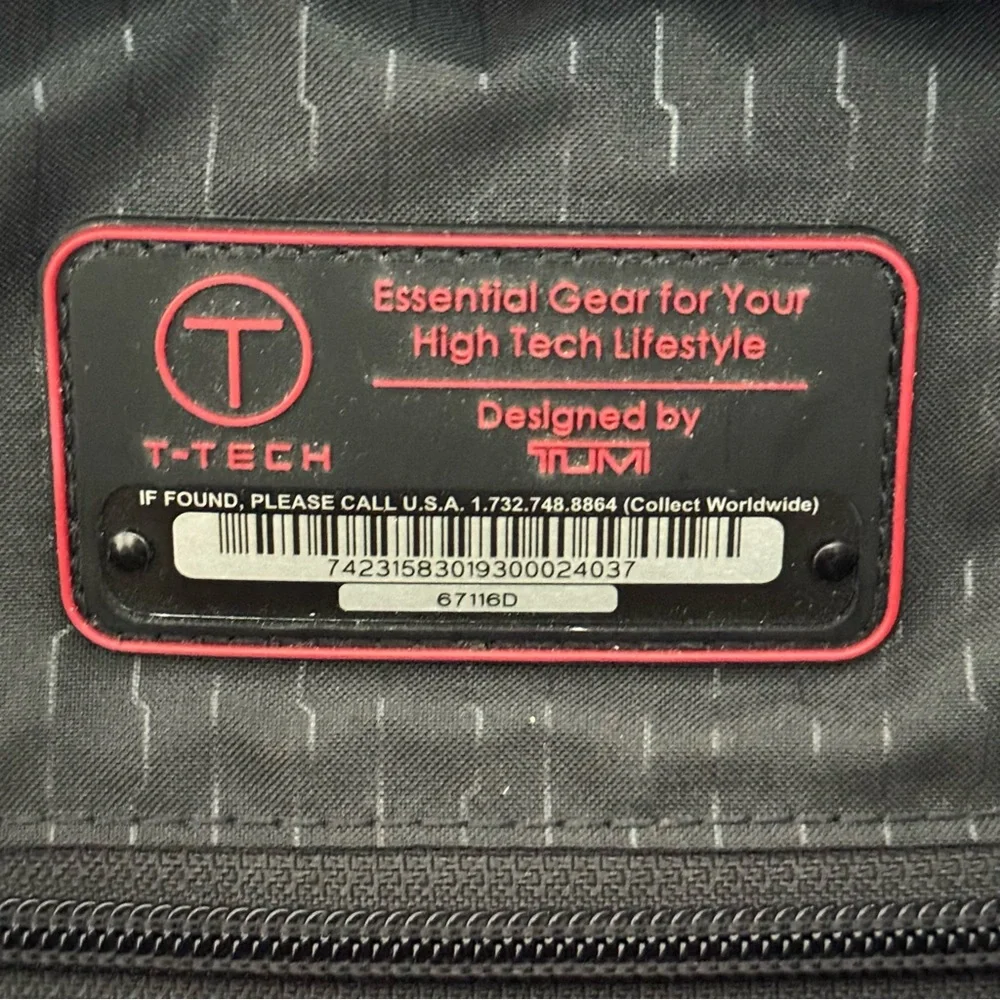 Tumi Laptop Messenger Bag Black - Carry On Luggage